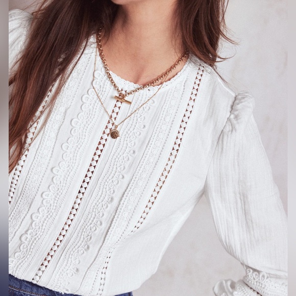 Boden Tops - Boden- “Trim interest” White  Detail Top